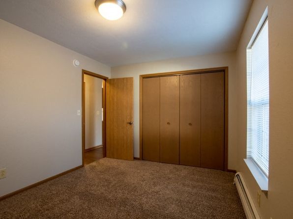 Village Green Apartments | 532 Forrest St, Wayland, MI