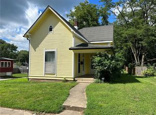 366 W Clinton St, Danville, IN 46122