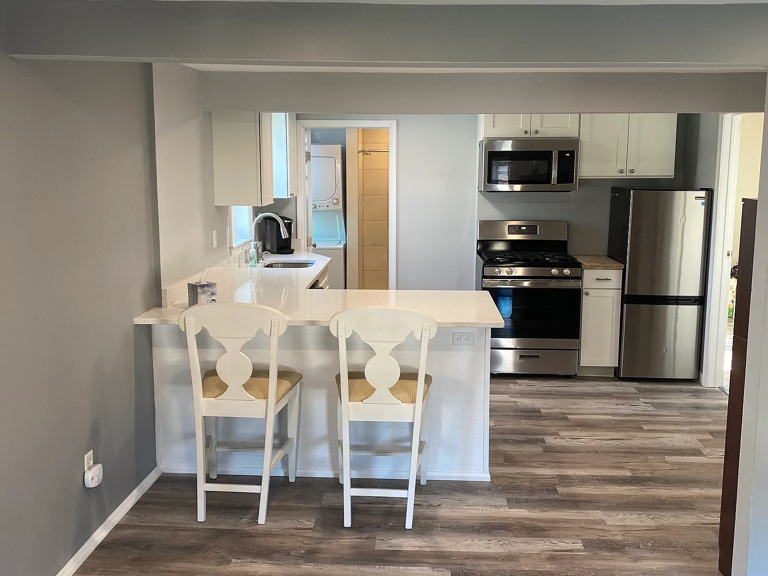 1 bed, 600 sqft, $1,600 — Photo 2