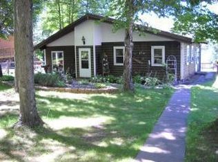 17043 Chain Lake Dr, Lakewood, WI 54138