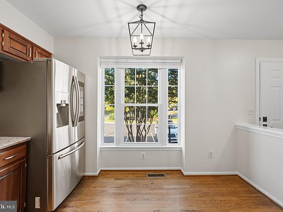 5th image of 6029 Bingley Rd