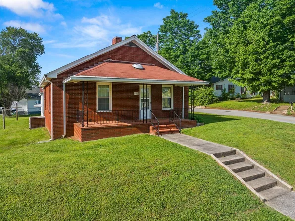 802 Monroe St, Sweetwater, TN 37874