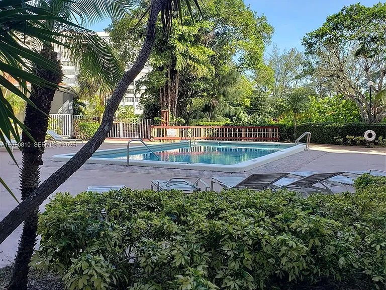 1200 NE Miami Gardens Dr #1013W — Photo 18
