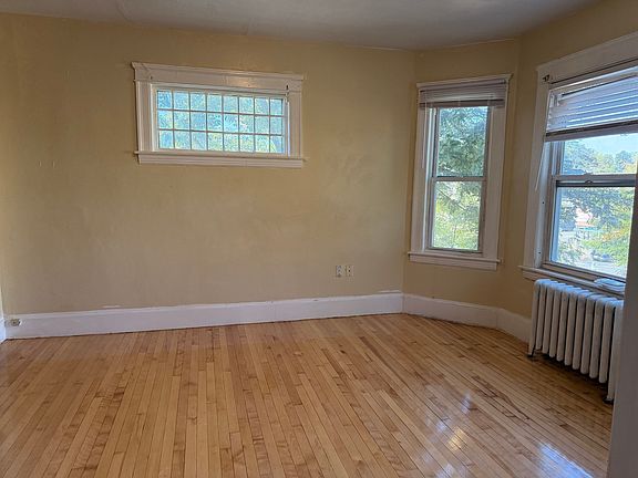 5th image of 2 Shirley St #2