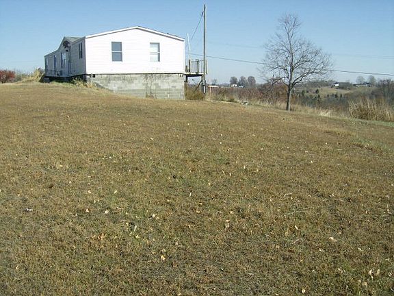 2nd image of 23 Lake Ln