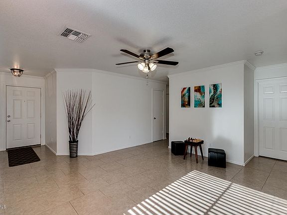 5th image of 854 E Pollino St