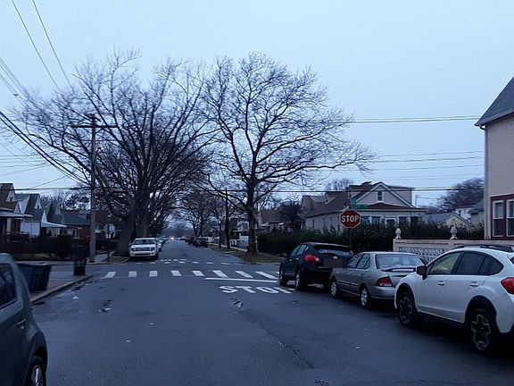 4th image of 22715 112th Ave