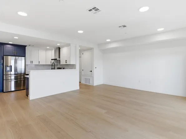 560 El Camino Real #206, San Carlos, CA 94070