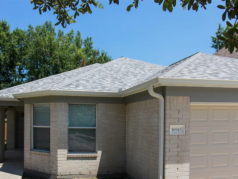 16945 Scenic Knl — Photo 3