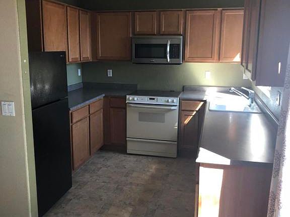 4th image of 5525 S 7th Dr