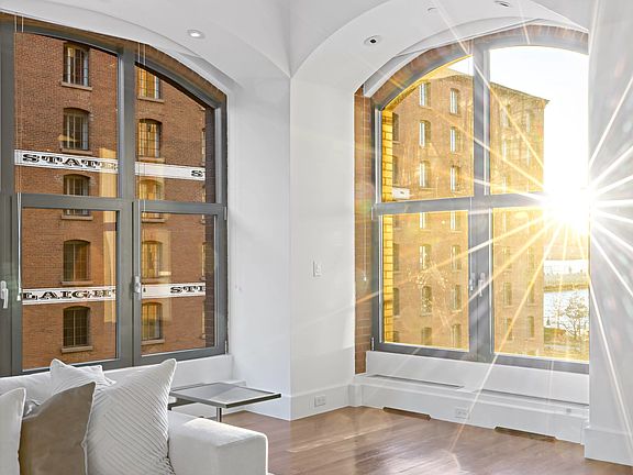 5th image of 78 Laight St APT 4