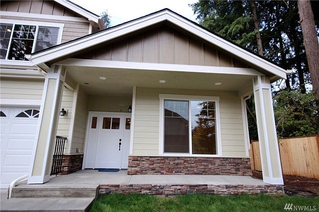 2nd image of 15219 Fremont Ave N
