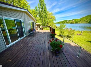 8614 Petes Lndg, Ellsworth, MI 49729