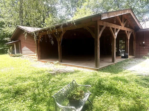 6108 Us Highway 74 W, Whittier, NC 28789