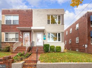 564 Nicholson St NE, Washington, DC 20011