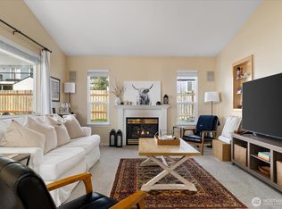 387 SW Stroops Dr, Oak Harbor, WA