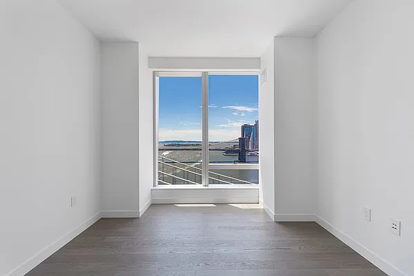Rented by Compass | media 9