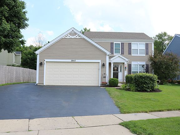2nd image of 2847 Forestview Dr
