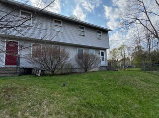 142 Roberts Ave #142, Syracuse, NY 13207