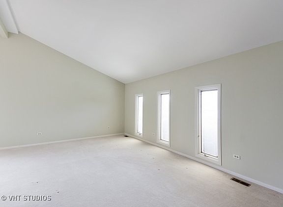 2nd image of 340 Essex Ln