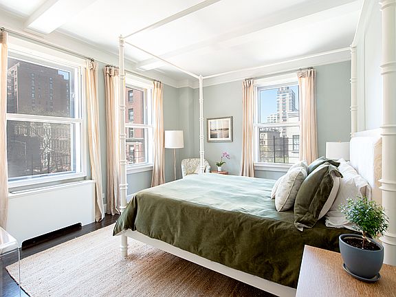 5th image of 1435 Lexington Ave #4BC
