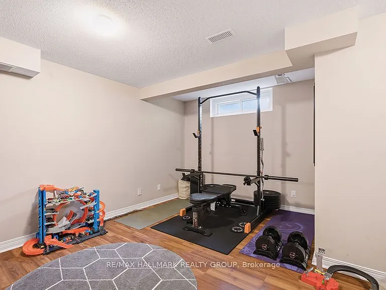 1542 Tonilee Dr — Photo 42