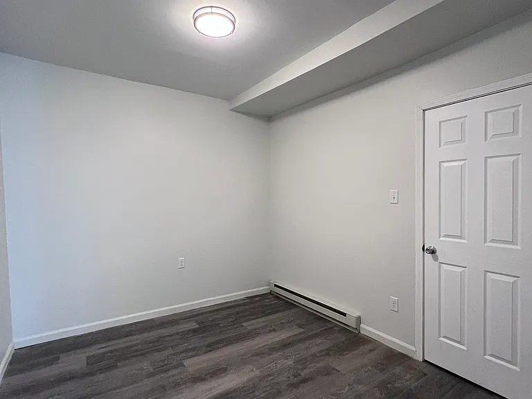 157 Chambers St #2 — Photo 4