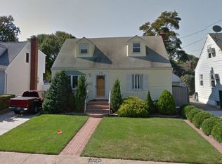 32 Victor St, Valley Stream, NY 11580