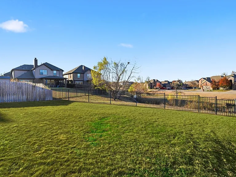 3513 Durango Root Ct — Photo 29