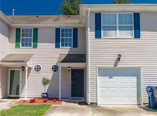 612 Barberton Dr, Virginia Beach, VA 23451