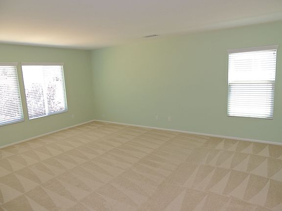 5th image of 27485 Yellow Wood Way