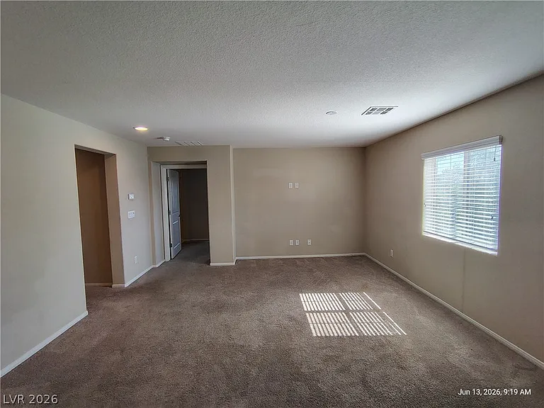 9626 Abbey Pond Ave — Photo 9