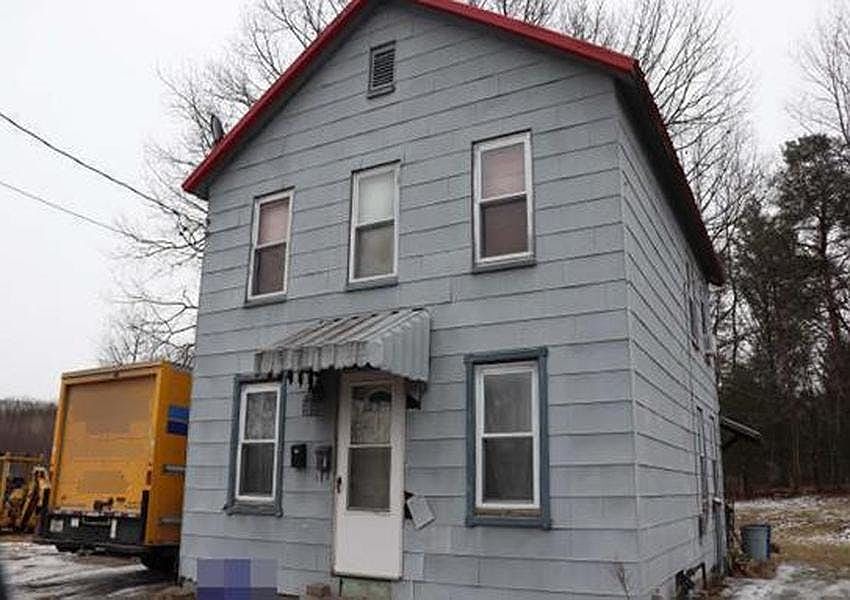 1st image of 1 Mack St