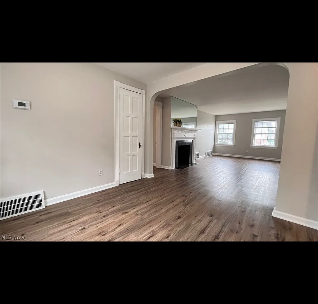 2 bed, 1100 sqft, $1,450 — Photo 2