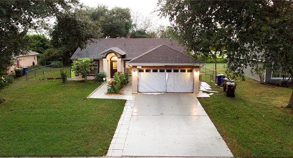 1st image of 1191 Creek Woods Cir