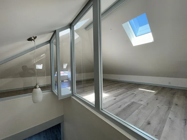 5814 Shattuck Ave #B — Photo 30