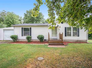 53985 Whitesell Dr, South Bend, IN 46628