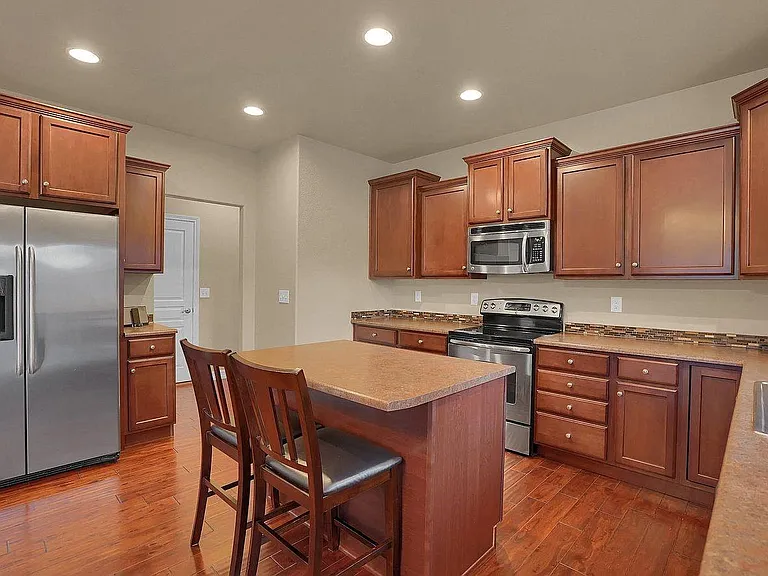 6638 Cottonwood Tree Dr — Photo 5