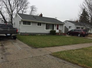 6458 Helen St, Garden City, MI