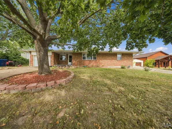 102 W Center St, Salem, MO 65560