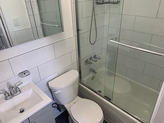 Rented by Bond New York | media 20