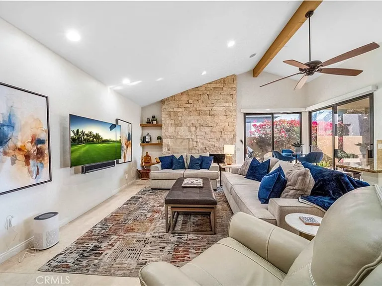 55840 Pebble Bch — Photo 10