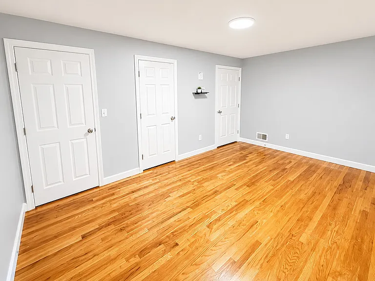 20 Woodridge Ave — Photo 9