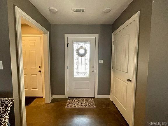 2nd image of 5008 Yukon Dr