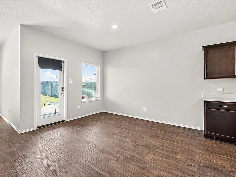 21500 Rustic Elm Dr — Photo 8
