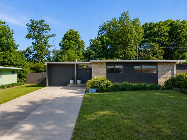 4981 E 26th St, Tulsa, OK 74114
