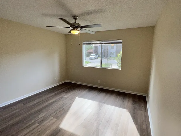 904A Brett Dr — Photo 4