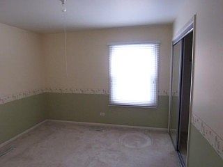 4th image of 16748 Oconto Ave