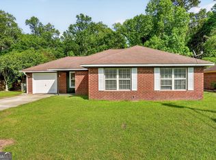 815 Sagewood Dr, Hinesville, GA 31313