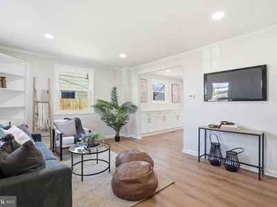 8233 Longpoint Rd, Baltimore, MD, 21222